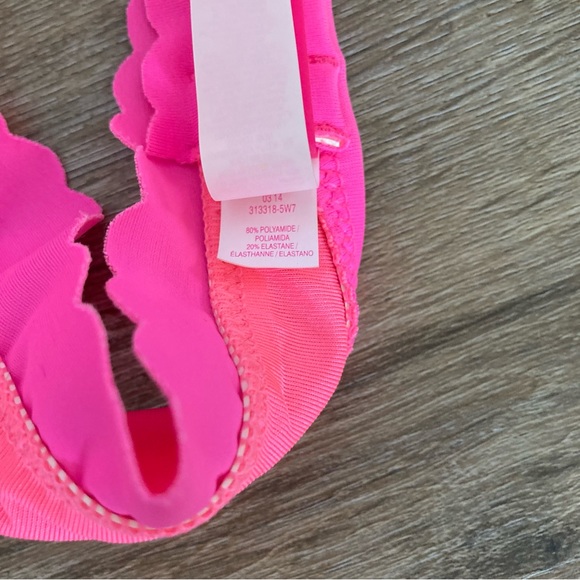 Victoria’s Secret Womens Halter Bra Hot Pink Push Up Scalloped Back Hook 36B - Picture 5 of 11